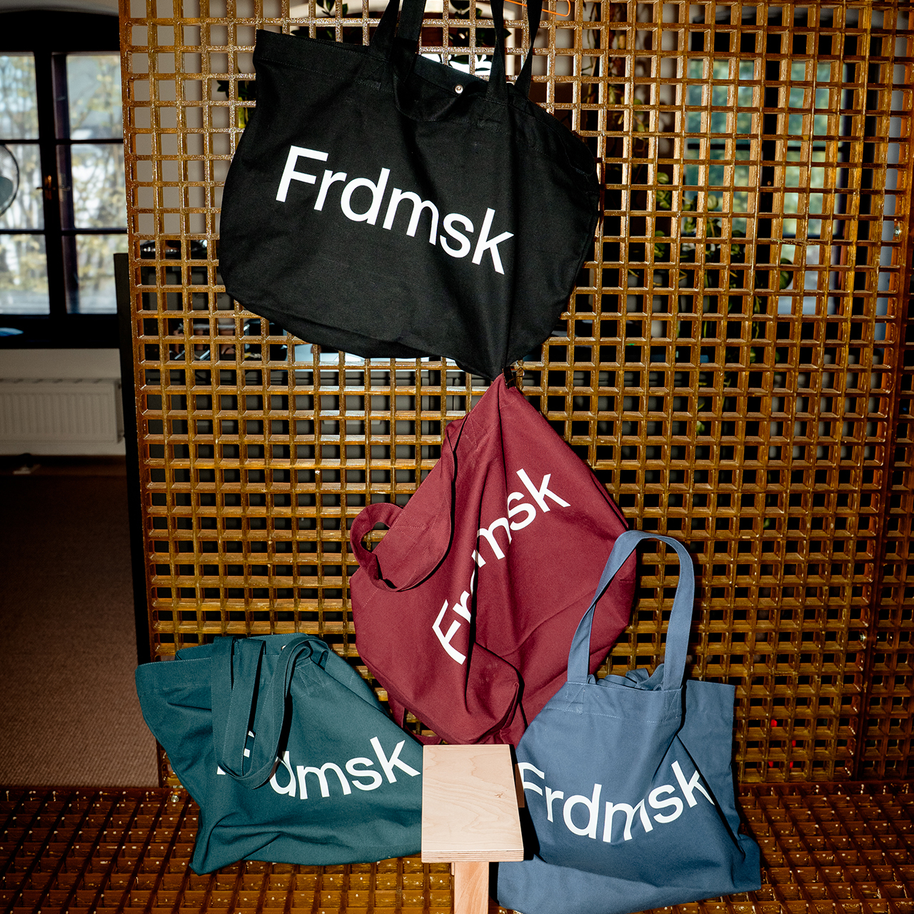 01 Frdmsk Merch26 2608 High Res 07571