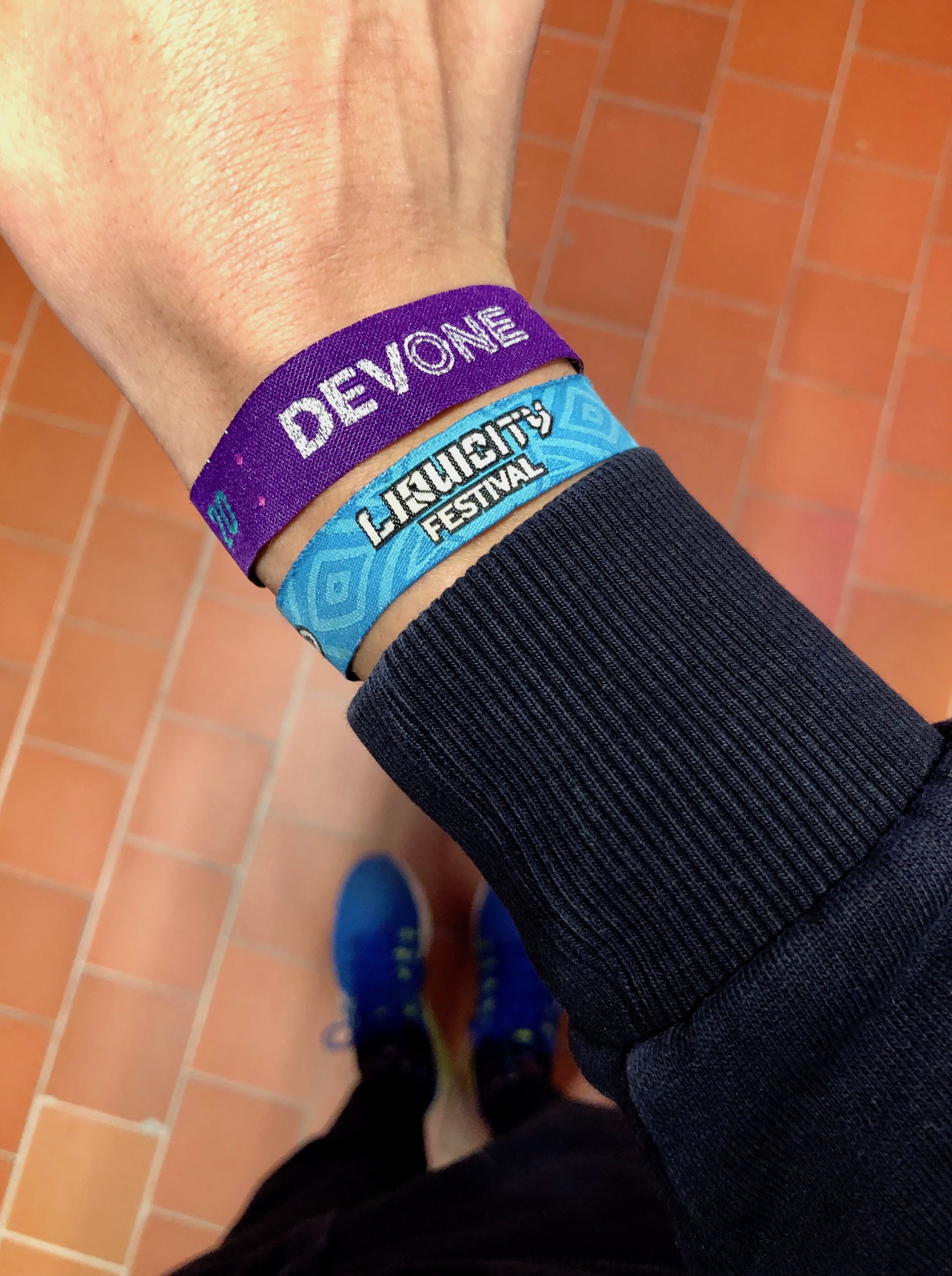 Dev One – Wristband